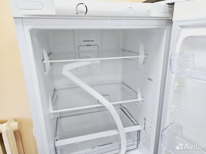 Холодильник Indesit 257л NoFrost (Чап50)