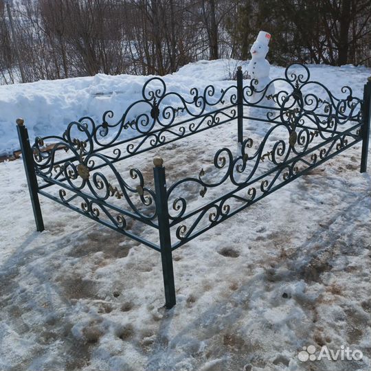 Ограды на кладбище столы лавочки