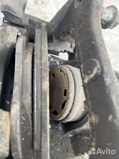 Суппорт передний geely emgrand ec 7