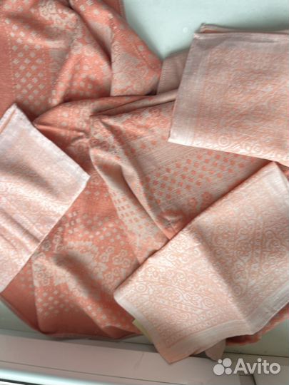 Жаккардовые скатерть, салфетки, полотенца