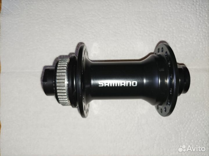 Втулка shimano MT 400 центерлок