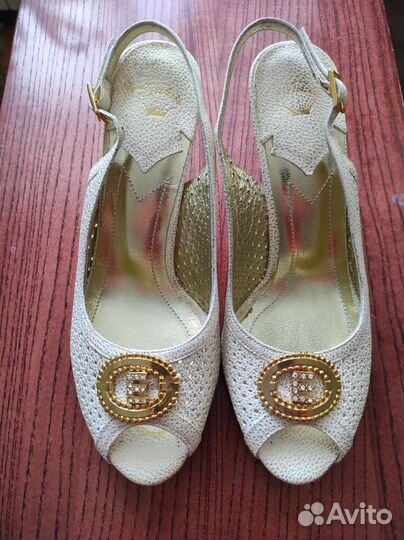 Босоножки женские 36 размер