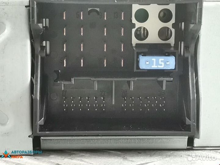 Магнитола Peugeot 3008 2010