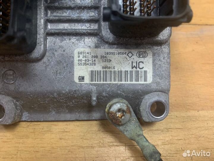Блок управления двигателем Opel Astra H Z14XEP