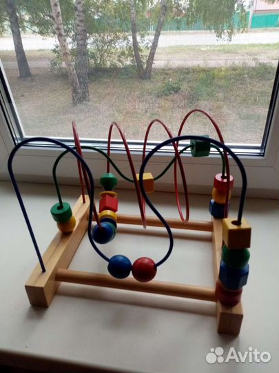 Детская развивающая игрушка