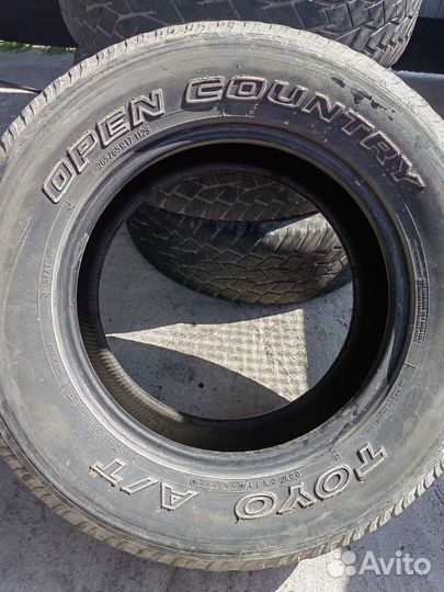 Toyo Open Country A/T 265/65 R17