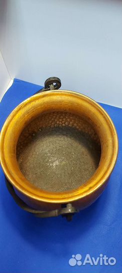 Большое антикварное кованное кашпо