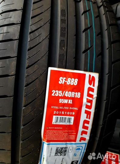 Sunfull SF-888 235/40 R18