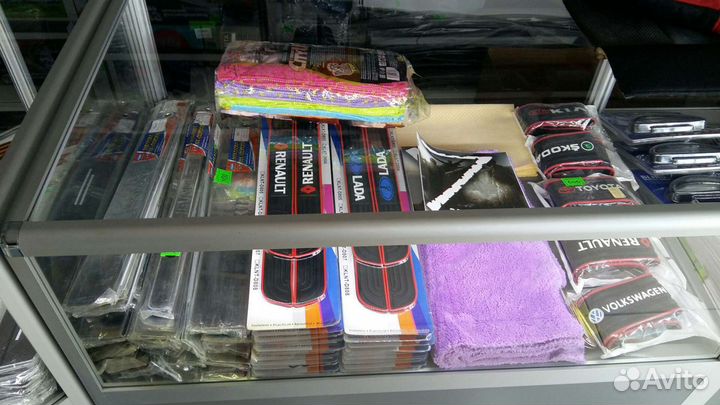 Накладки на пороги