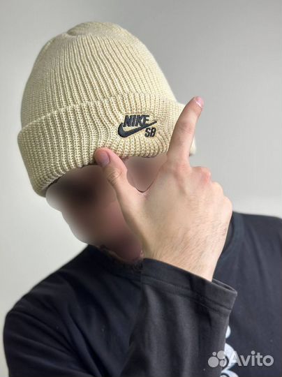 Шапка Nike теплые