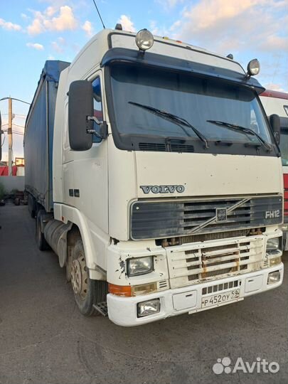 Volvo FH12 с полуприцепом, 1995