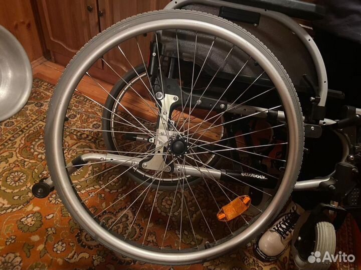 Коляска инвалидная