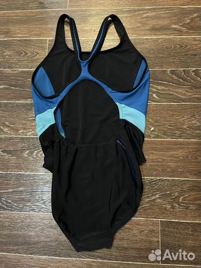 Одежда женская спортивная разная р.42-44