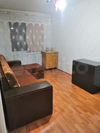 2-к. квартира, 40 м², 2/4 эт.