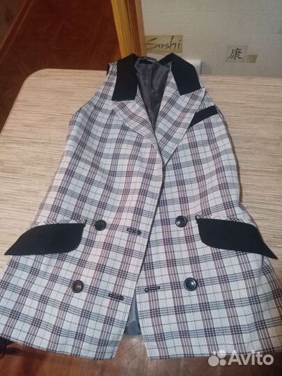 Одежда для девочки-подростка