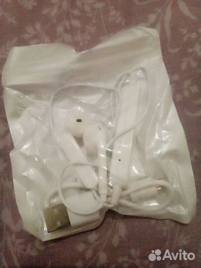 Беспроводные наушники RED LlNE