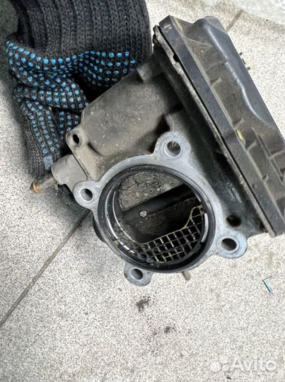 Дроссельная заслонка Toyota Verso 1.8 220300t050