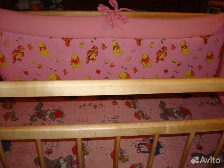 Красивые бортики на детскую кроватку