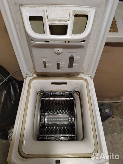 Стиральная машина с вертикальной загрузкой