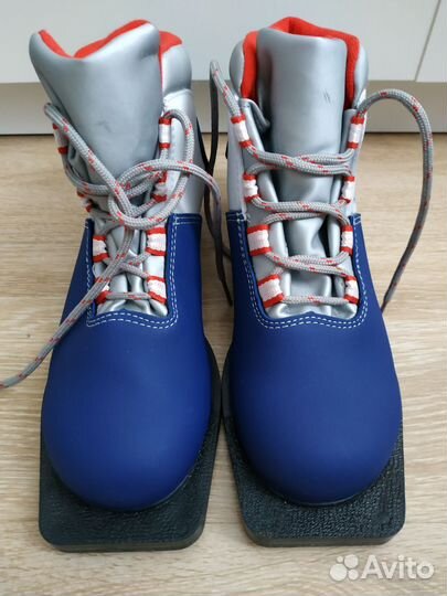 Лыжные ботинки детские 37