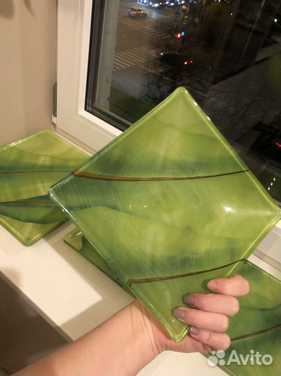 Тарелки квадратные зеленые Luminarc