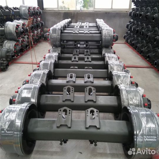 Камаз ось Л1 в сборе без авс Арт:895 (сзап, Нефаз)