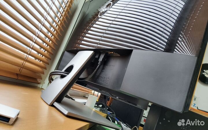 Монитор dell 27 fhd