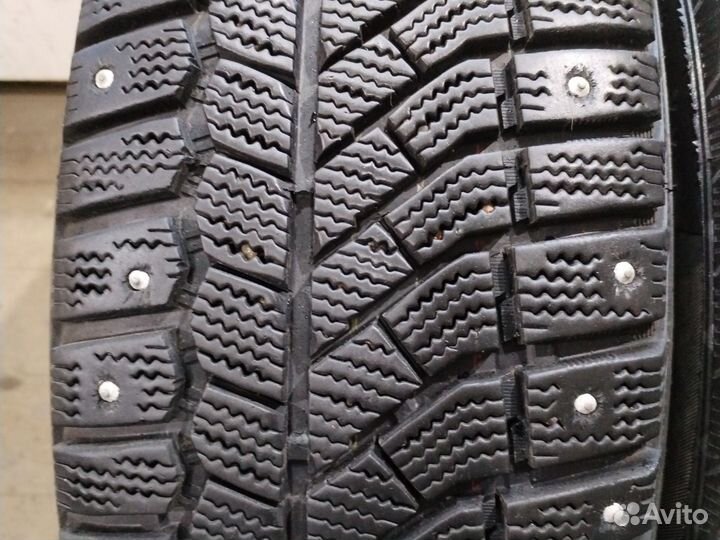 Viatti Brina Nordico V-522 205/60 R16