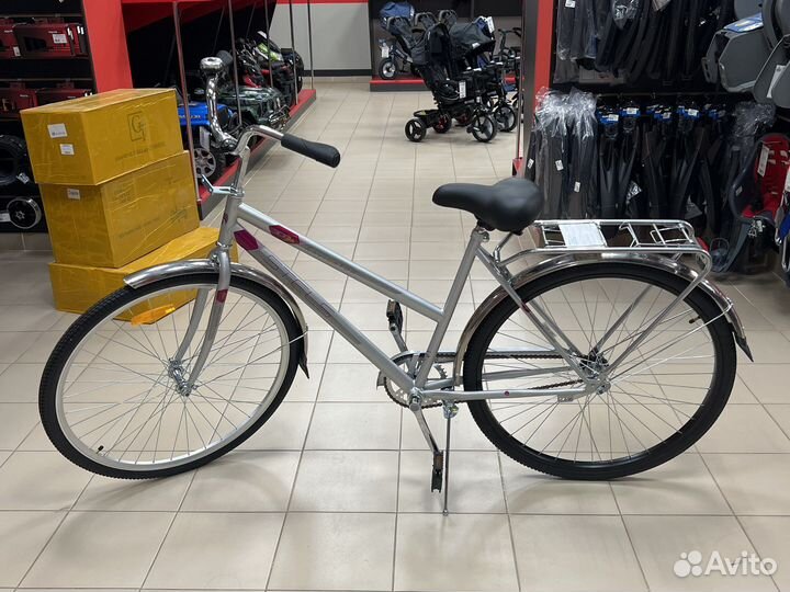 Велосипед 28 Stels Navigator 300 Lady серебристый