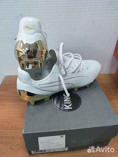 Бутсы профи Puma King Platinum FG/AG