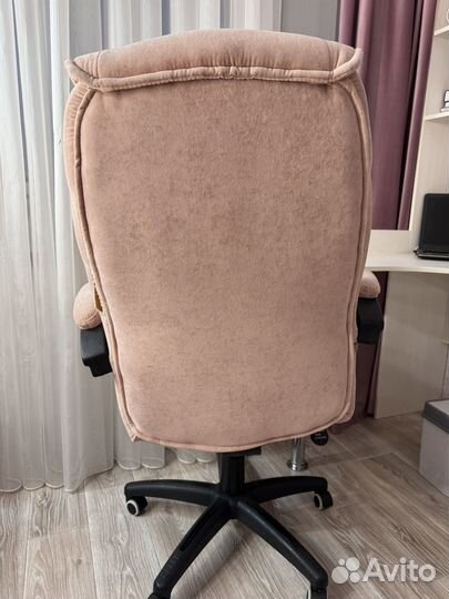 Компьютерное кресло