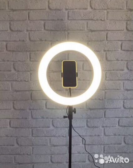 Кольцевая лампа Магазин