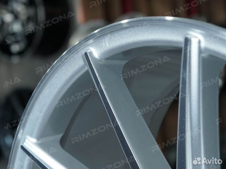 Литые диски Vossen R18 для Toyota. Арт1608