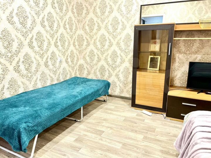 2-к. квартира, 48 м², 1/9 эт.