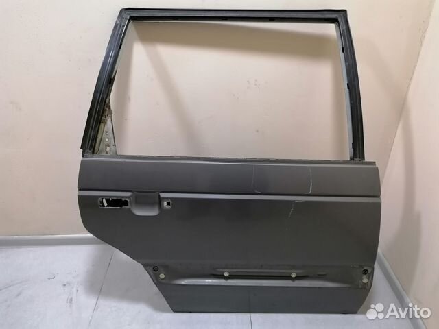 Дверь бок.зад.прав.Volkswagen Passat B3 универсал