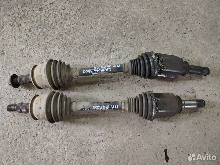 Привод Cadillac SRX 2 передний