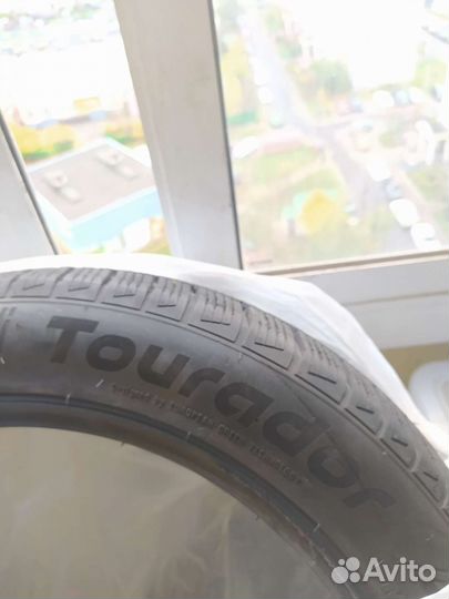 Tourador Winter Pro TS1 255/45 R18 и 245/45 R18 100V
