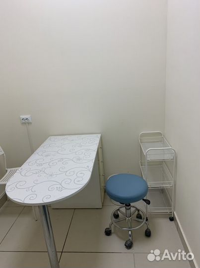 Аренда кабинета маникюра и педикюра