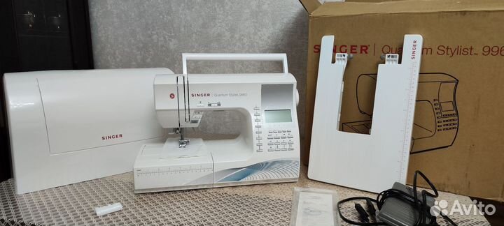 Швейная машина Singer Quantum Stylist 9960
