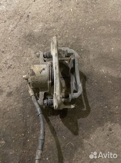 Суппорт передний левый Mazda 6 GH