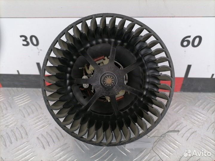 Моторчик печки для Seat Alhambra 7M0819021B