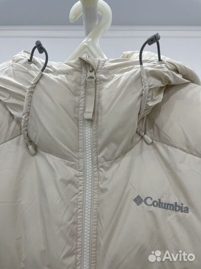 Пуховик женский Columbia