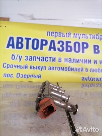 Рампа топливная Skoda Yeti 1.2