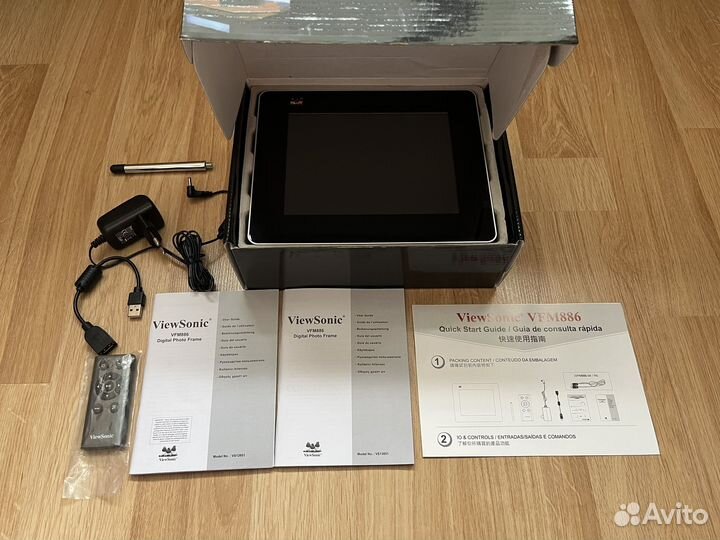 Цифровая фоторамка ViewSonic VFM886-50