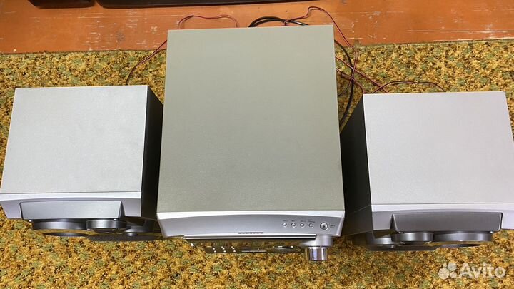 Музыкальный центр samsung max Забранировано