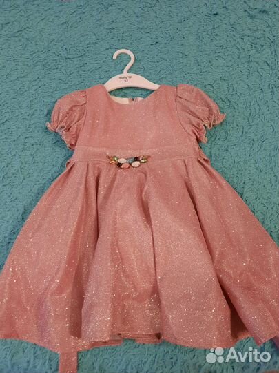 Вечернее платье