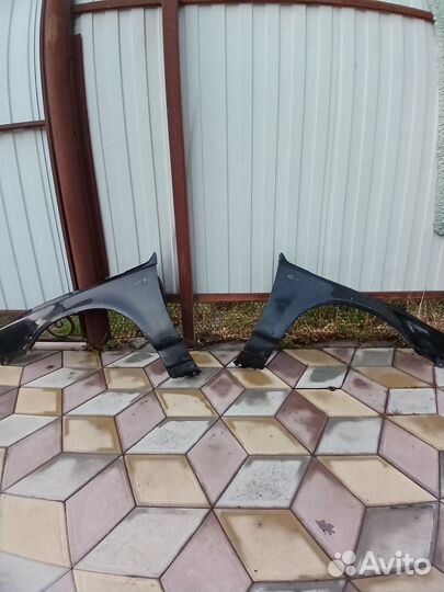 Крыло переднее левое и правое