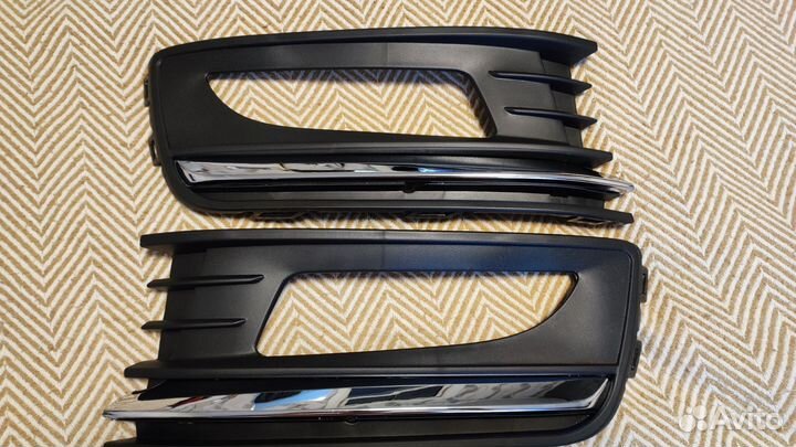 Решетки на противотуманки Фольксваген Поло