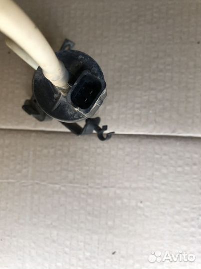 Клапан вентиляции топливного бака Ford Focus III