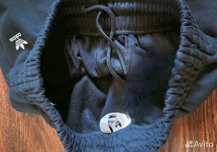 Джоггеры Adidas Essentials